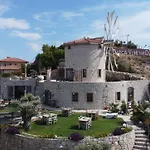 Vineyard - Over 14 Years Old Only Bed & Breakfast 4*